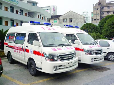 江阴市救护车租赁